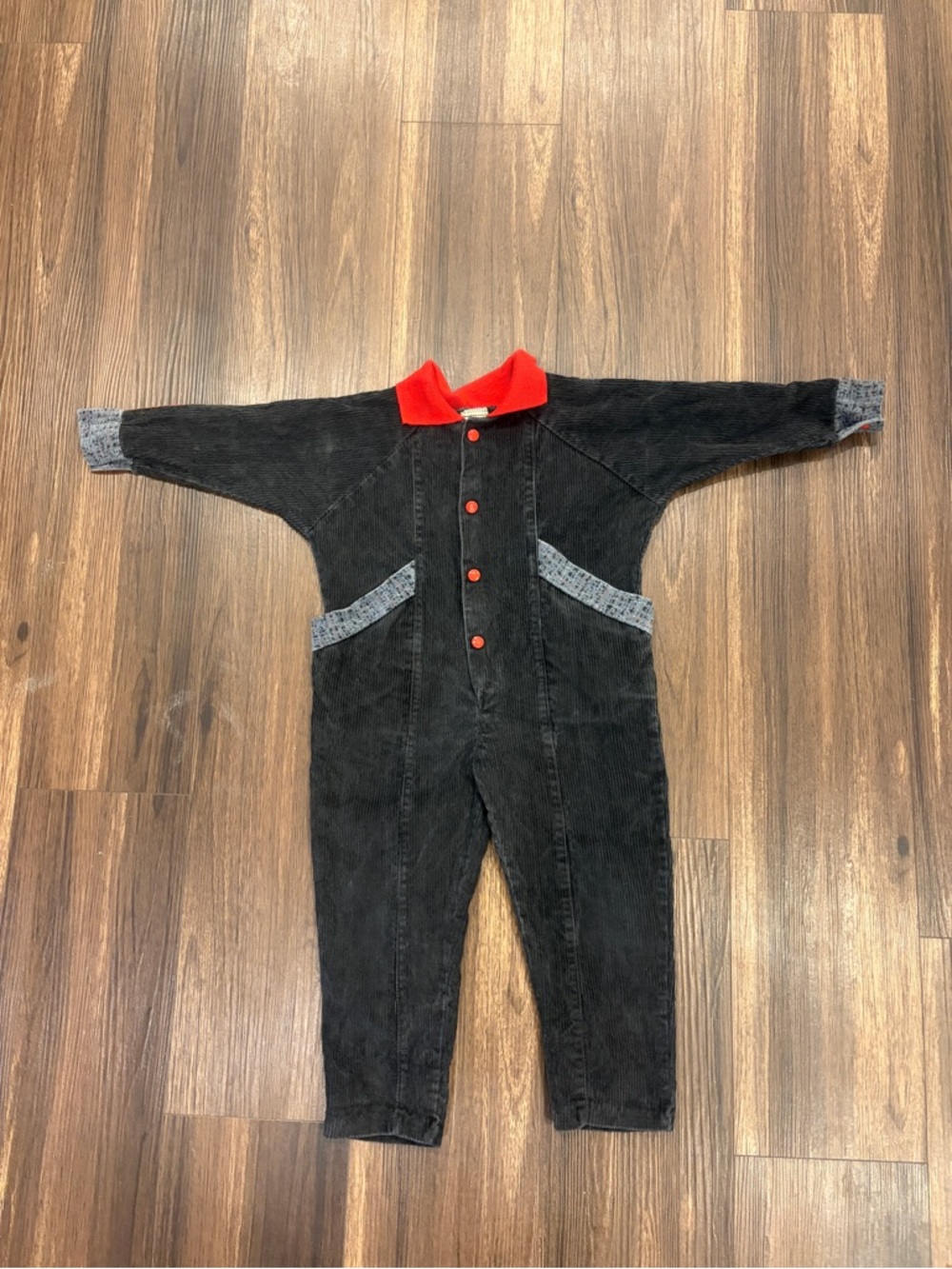 Vintage Winnie the Pooh Kids Black Corduroy Jumpsuit Red accents - Picture 13 of 15